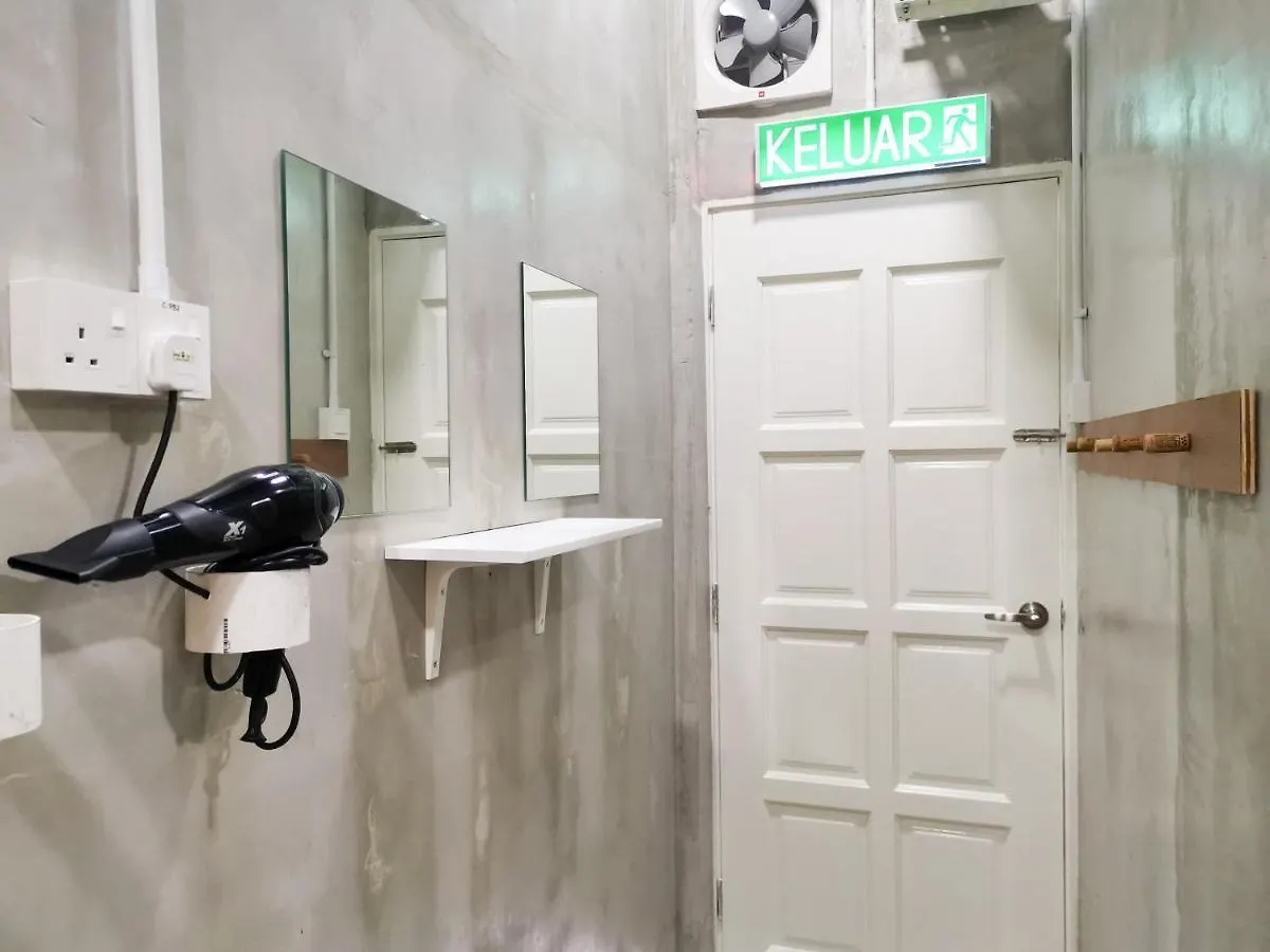 Hostel Attrus Bed & Breakfast Johor Bahru Malaysia